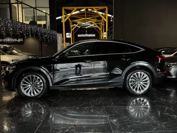 Audi Q8 e-Tron Sportback 2024 - 54990 EUR, 24200 km - AUTO.MOTO.pt - 24200km - foto 8 de 34