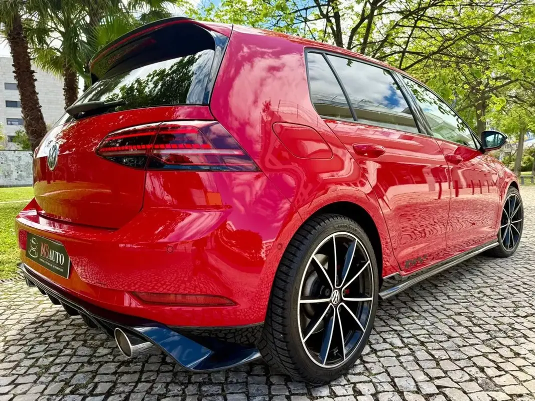 Volkswagen Golf 2019 - 31990 EUR, 110300 km - AUTO.MOTO.pt - 110300km - foto 23 de 38