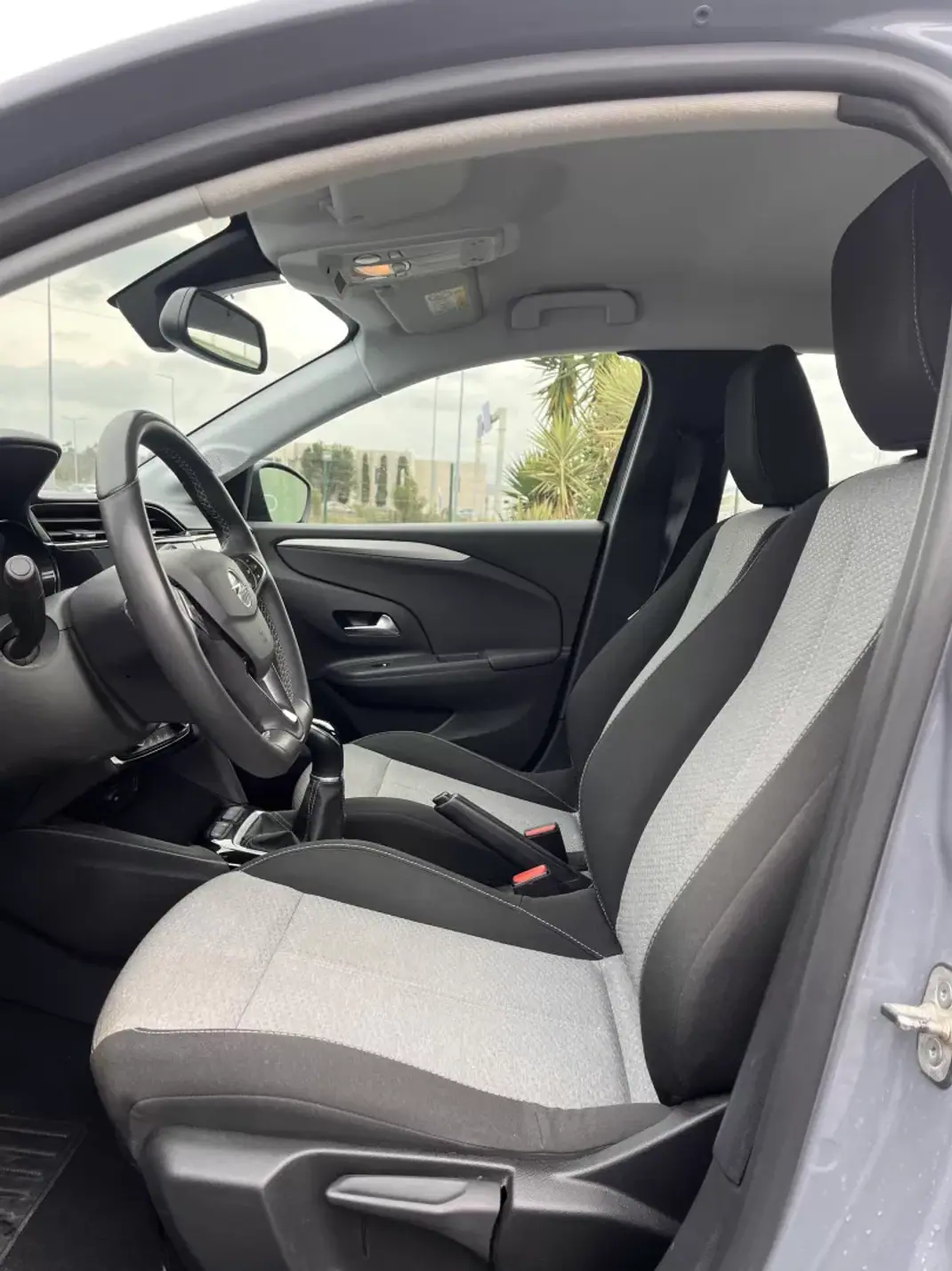 Opel Corsa 2023 - 15000 EUR, 39630 km - AUTO.MOTO.pt - 39630km - foto 12 de 19