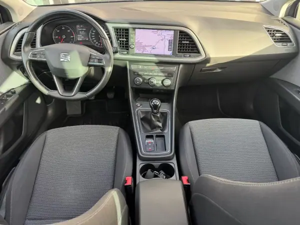SEAT Leon ST 2020 - 13000 EUR, 124384 km - AUTO.MOTO.pt - 124384km - foto 10 de 24