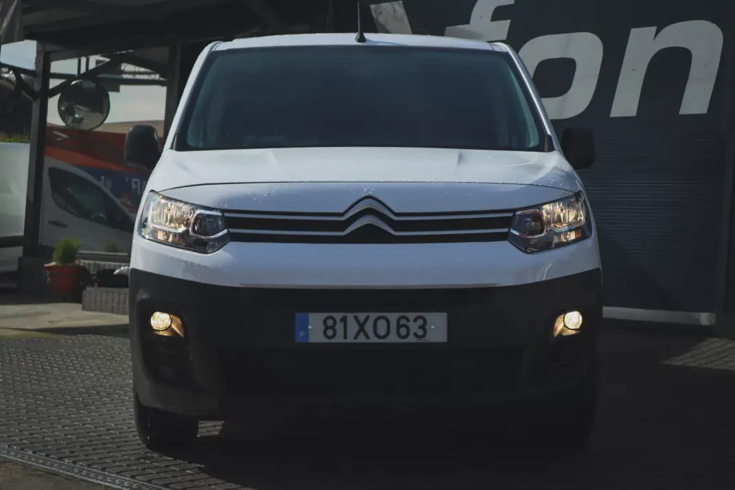 Citroën BlueHDi XL 1.6 S&S 2019 - 18880 EUR, 127140 km - AUTO.MOTO.pt - 127140km - foto 5 de 10
