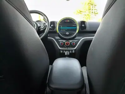 MINI Countryman 2018 - 18250 EUR, 148200 km - AUTO.MOTO.pt - 148200km - foto 28 de 31