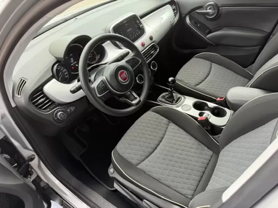Fiat 500X 2019 - 13900 EUR, 73000 km - AUTO.MOTO.pt - 73000km - foto 11 de 12