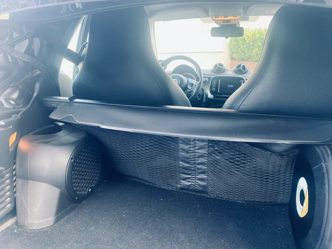 Smart Fortwo Cabrio 2019 - 9000 EUR, 150000 km - AUTO.MOTO.pt - 150000km - foto 7 de 15