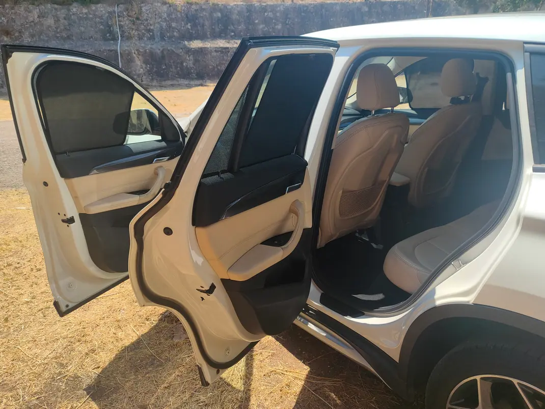 BMW X1 2016 - 15000 EUR, 220000 km - AUTO.MOTO.pt - 220000km - foto 10 de 15