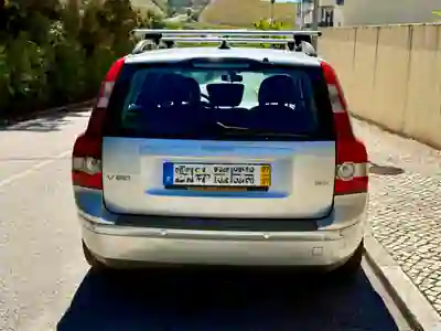Volvo V50 2007 — foto 5 de 15