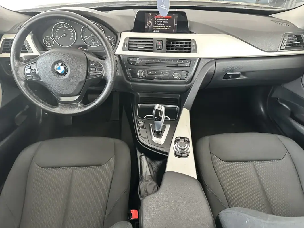 BMW 318 2016 - 17890 EUR, 141000 km - 141000km - foto 10 de 30