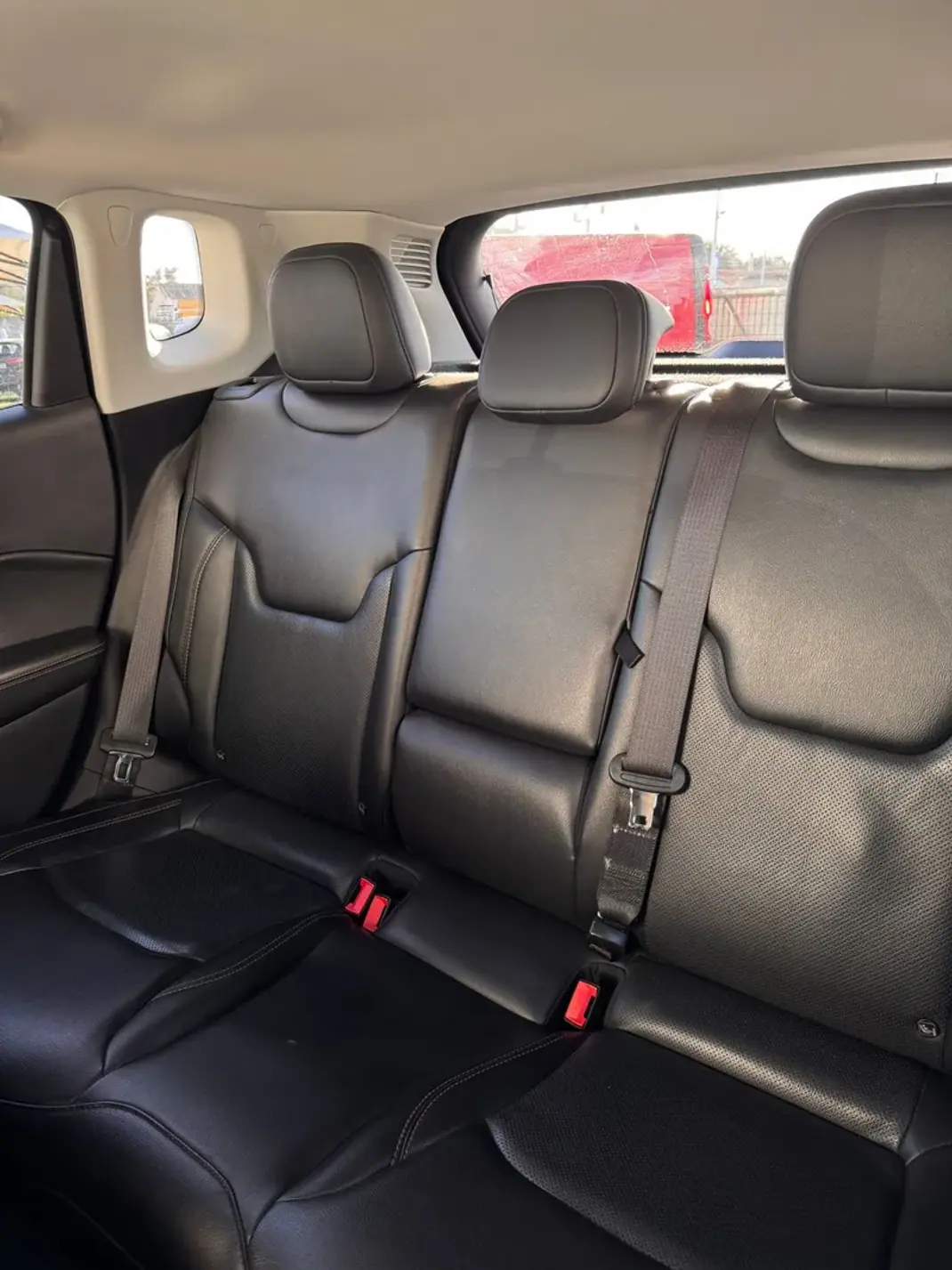 Jeep Compass 2018 - 17900 EUR, 52967 km - 52967km - foto 12 de 32