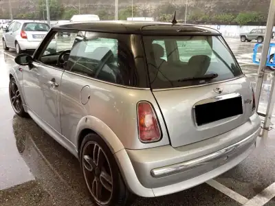 MINI One 2004 - 5990 EUR, 290000 km - AUTO.MOTO.pt - 290000km - foto 2 de 3