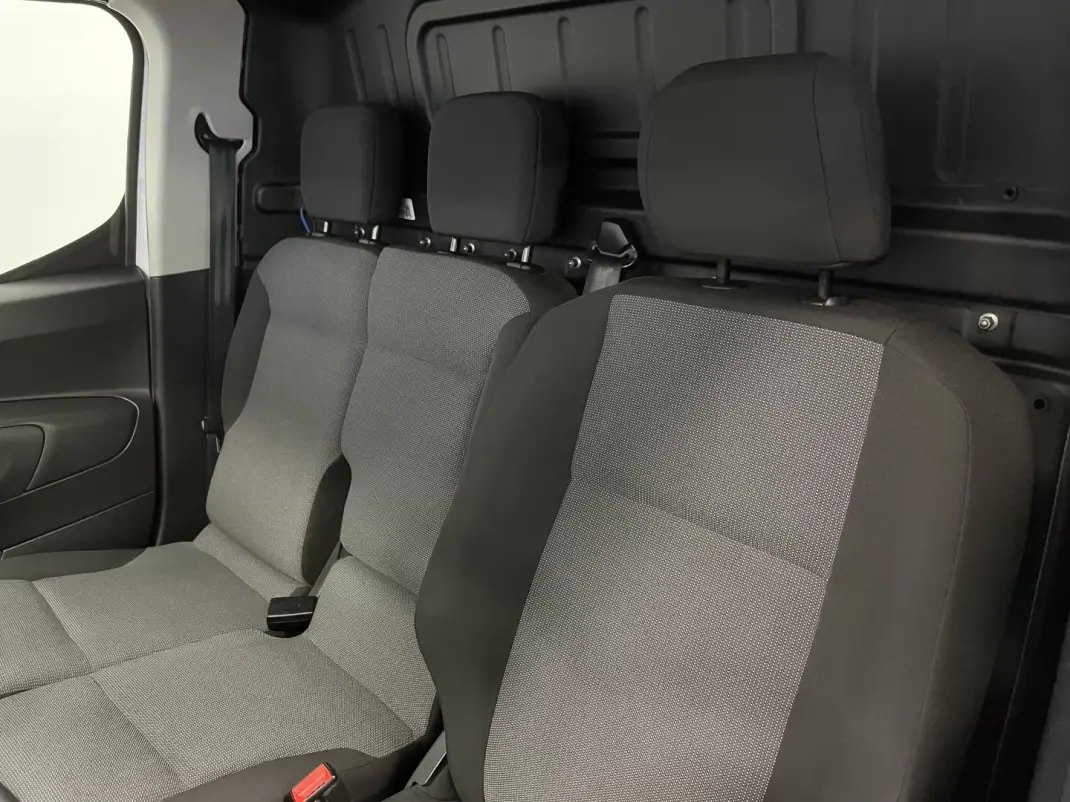 Citroën Berlingo M 2022 - 17750 EUR, 90000 km - AUTO.MOTO.pt - 90000km - foto 12 de 13