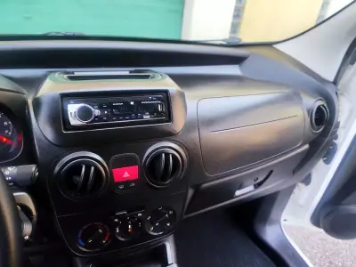 Fiat FIORINO 1.3 MULTIJET 2019 - 9480 EUR, 157000 km - AUTO.MOTO.pt - 157000km - foto 20 de 24