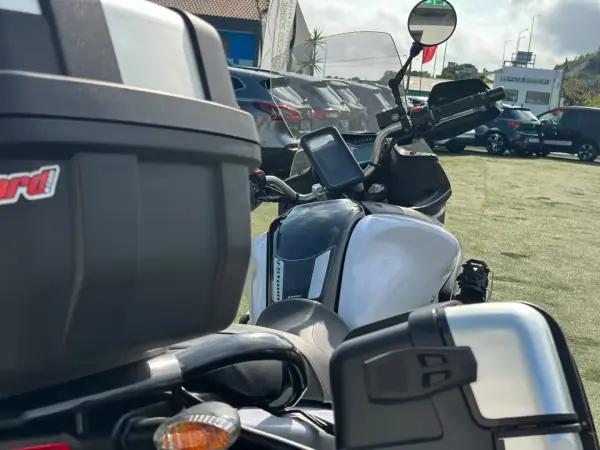 Suzuki V-Strom 1000 2013 - 5490 EUR, 49970 km - AUTO.MOTO.pt - 49970km - foto 11 de 16