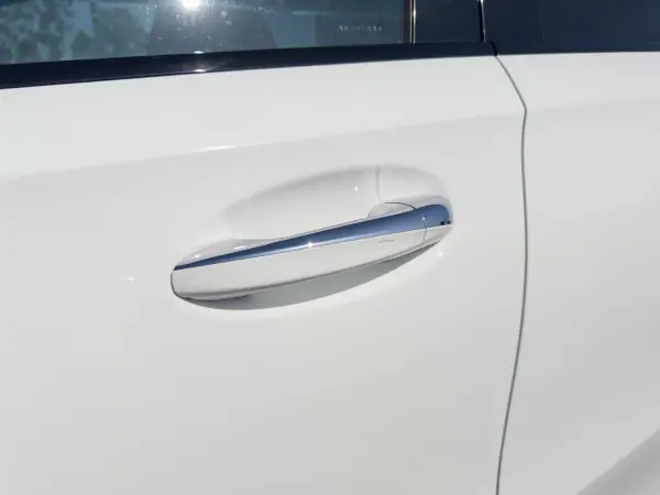 Mercedes-Benz A 180 2018 - 22990 EUR, 158000 km - AUTO.MOTO.pt - 158000km - foto 12 de 41