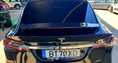 Tesla Model X 2019 - 59990 EUR, 179000 km - AUTO.MOTO.pt - 179000km - foto 9 de 61