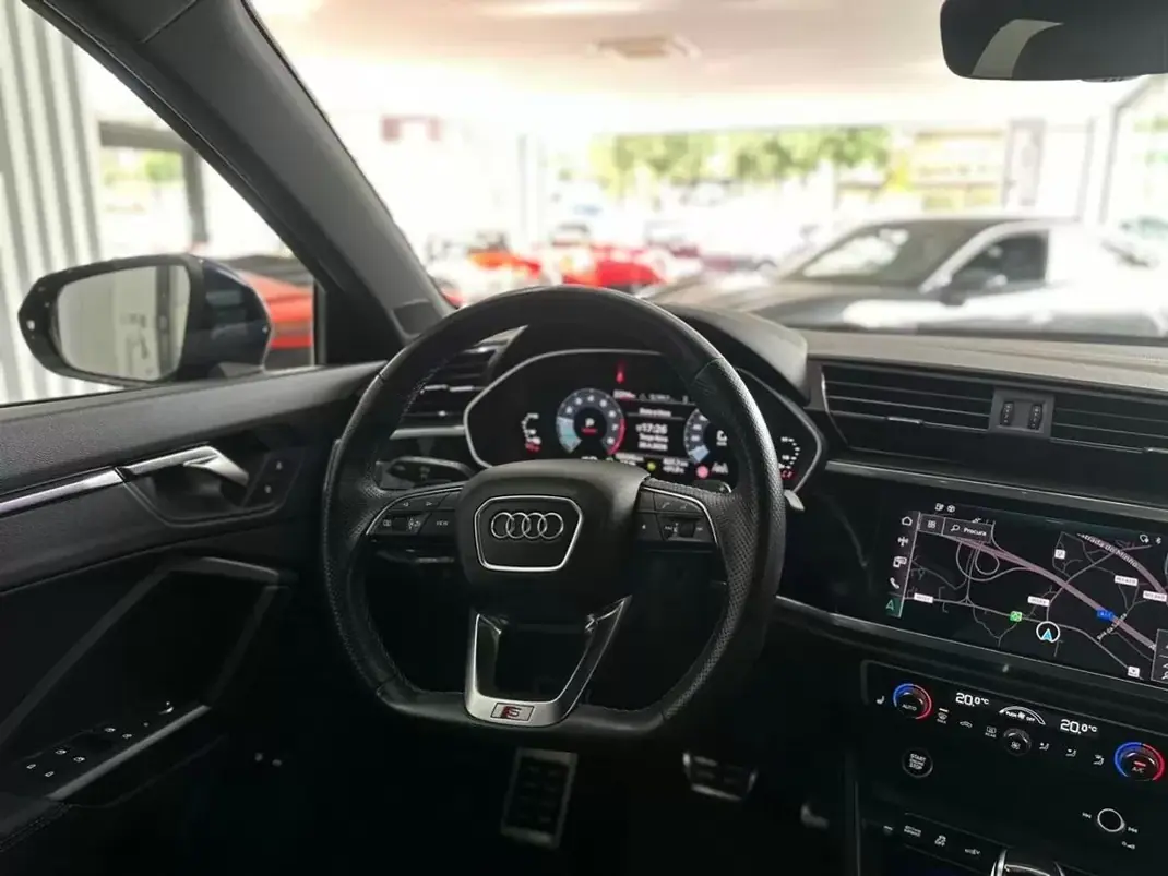 Audi Q3 Sportback 2022 - 29990 EUR, 135295 km - AUTO.MOTO.pt - 135295km - foto 19 de 34