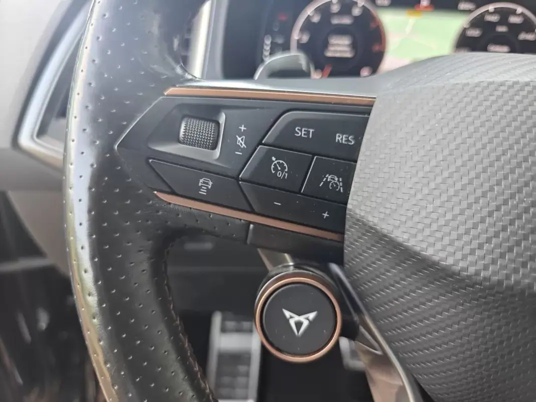 Cupra Ateca 2021 - 35499 EUR, 71500 km - 71500km - foto 27 de 46