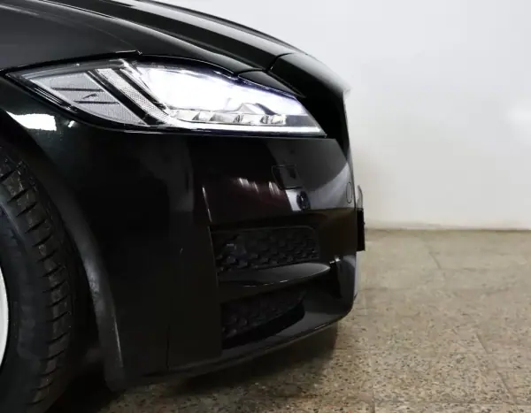 Jaguar XF 2016 - 25900 EUR, 63375 km - AUTO.MOTO.pt - 63375km - foto 29 de 36