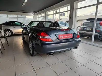 Mercedes-Benz SLK 200 2010 - 21500 EUR, 79000 km - AUTO.MOTO.pt - 79000km - foto 7 de 32