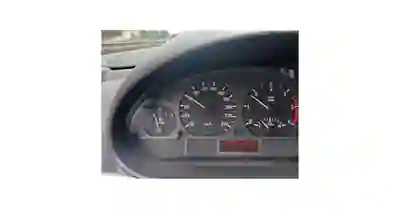 BMW 320 2000 — foto 6 de 15