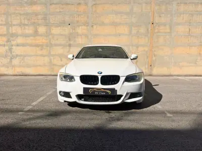 BMW 320 2010 — foto 3 de 16