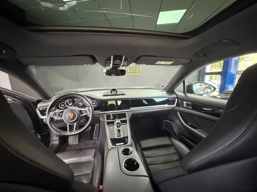 Porsche Panamera Sport Turismo 2017 - 46500 EUR, 283038 km - 283038km - foto 15 de 28