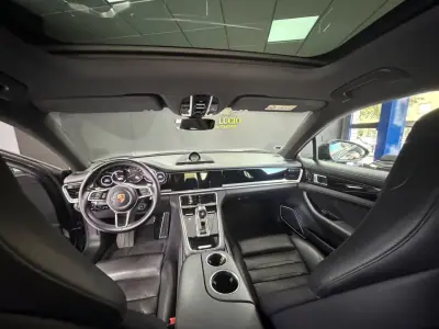 Porsche Panamera Sport Turismo 2017 - 46500 EUR, 283038 km - 283038km - foto 15 de 28