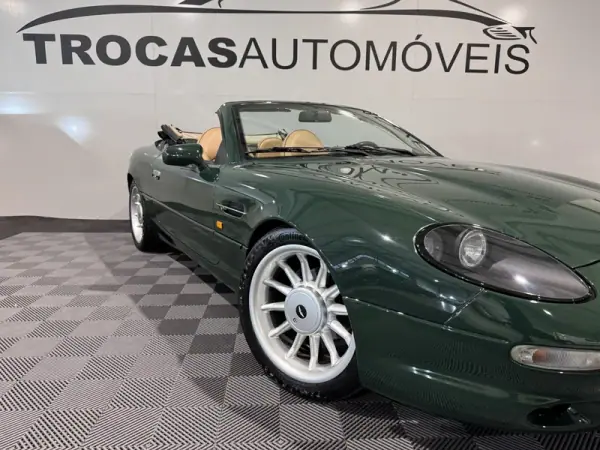 Aston Martin DB7 Vantage Coupé 1997 - 57500 EUR, 41000 km - AUTO.MOTO.pt - 41000km - foto 12 de 60