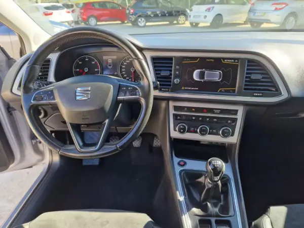 SEAT Leon ST 2017 - 14999 EUR, 140289 km - AUTO.MOTO.pt - 140289km - foto 16 de 36