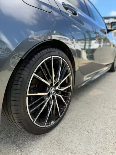BMW M135i 2019 - 35890 EUR, 100000 km - 100000km - foto 11 de 12