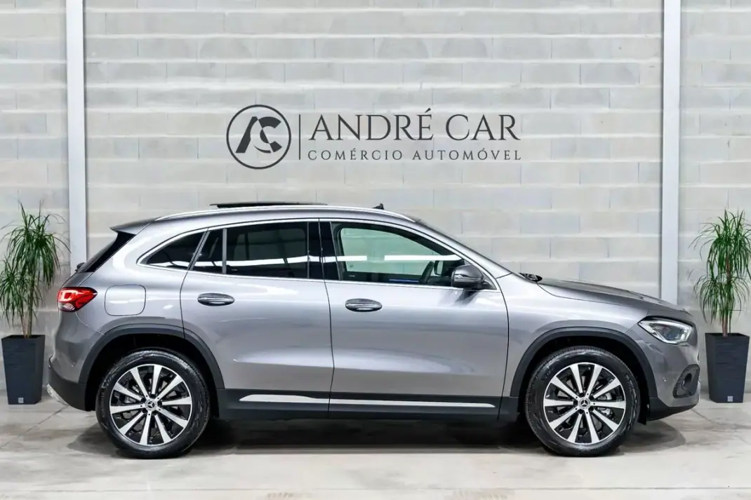 Mercedes-Benz GLA 250 2022 - 35950 EUR, 3859 km - 3859km - foto 6 de 59
