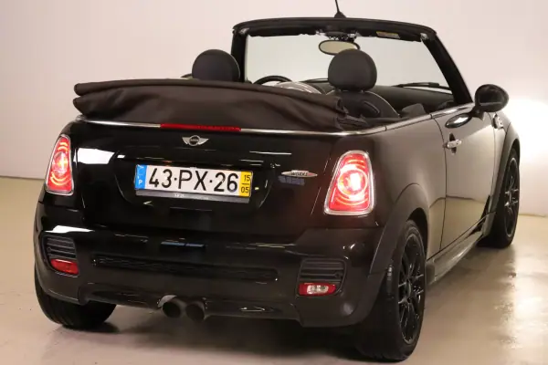 MINI John Cooper Works 2015 - 22950 EUR, 65169 km - AUTO.MOTO.pt - 65169km - foto 24 de 50