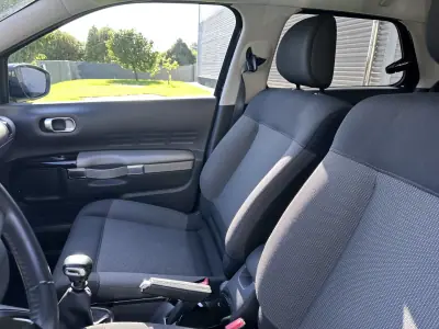 Citroën C4 Cactus 2018 - 11900 EUR, 180000 km - AUTO.MOTO.pt - 180000km - foto 30 de 47