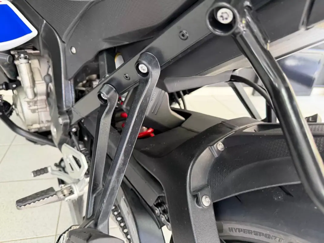 BMW S 1000 XR 2018 - 13750 EUR, 40830 km - AUTO.MOTO.pt - 40830km - foto 19 de 34