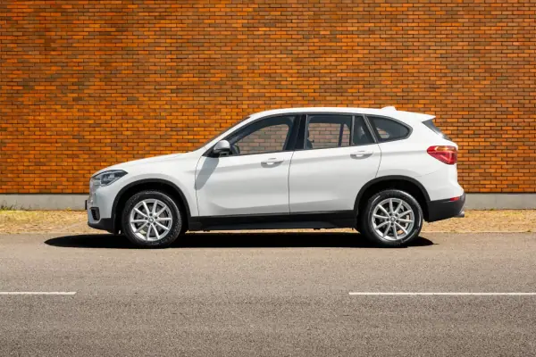 BMW X1 2019 - 20900 EUR, 83380 km - AUTO.MOTO.pt - 83380km - foto 2 de 22