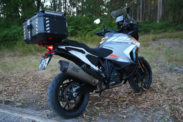 KTM 1290 Super Adventure 2023 - 17990 EUR, 32000 km - AUTO.MOTO.pt - 32000km - foto 41 de 46