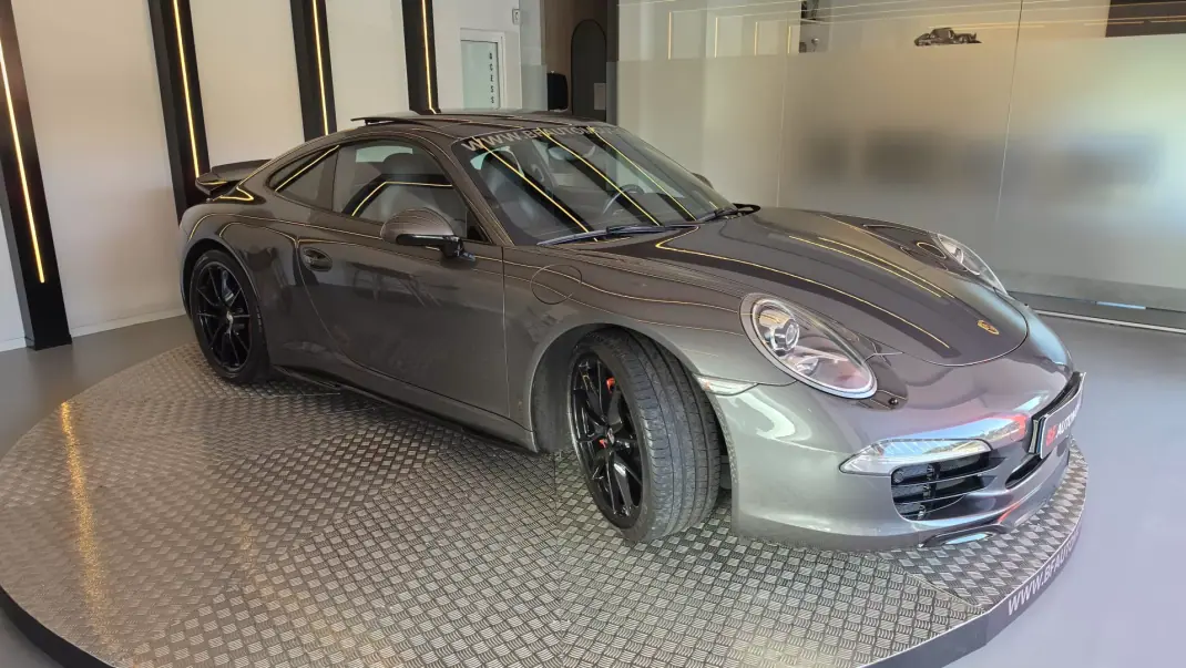 Porsche 911 2012 - 89750 EUR, 89578 km - 89578km - foto 21 de 69