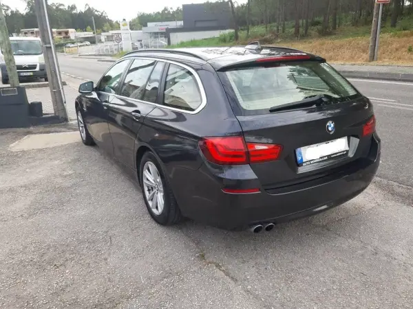 BMW 520 2012 - 13400 EUR, 206550 km - AUTO.MOTO.pt - 206550km - foto 10 de 28