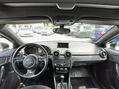 Audi A1 2012 - 11990 EUR, 155000 km - AUTO.MOTO.pt - 155000km - foto 3 de 29