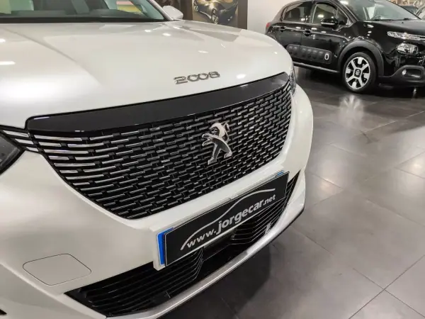 Peugeot 2008 2021 - 14500 EUR, 60000 km - AUTO.MOTO.pt - 60000km - foto 8 de 27
