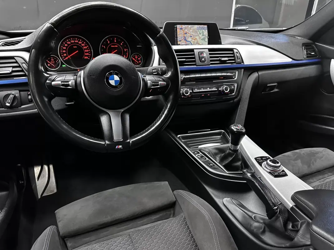 BMW 320 2014 - 18990 EUR, 218000 km - AUTO.MOTO.pt - 218000km - foto 40 de 44