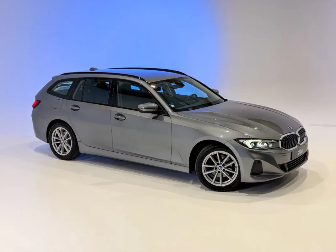 BMW 320 2023 - 26950 EUR, 215000 km - 215000km - foto 28 de 34