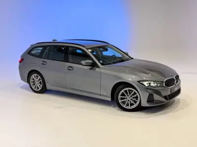 BMW 320 2023 - 26950 EUR, 215000 km - 215000km - foto 28 de 34