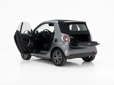 Smart Fortwo Cabrio 2021 - 15000 EUR, 38000 km - AUTO.MOTO.pt - 38000km - foto 5 de 17