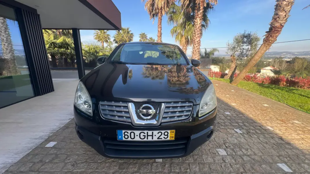 Nissan Qashqai 2008 - 5900 EUR, 305000 km - AUTO.MOTO.pt - 305000km - foto 2 de 11