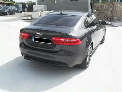 Jaguar XE 2017 - 25950 EUR, 59977 km - AUTO.MOTO.pt - 59977km - foto 35 de 35