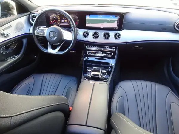 Mercedes-Benz CLS 300 2019 - 46500 EUR, 103200 km - 103200km - foto 29 de 52