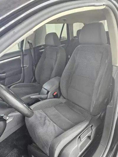 Volkswagen Golf Variant 2008 - 4250 EUR, 321338 km - AUTO.MOTO.pt - 321338km - foto 14 de 26