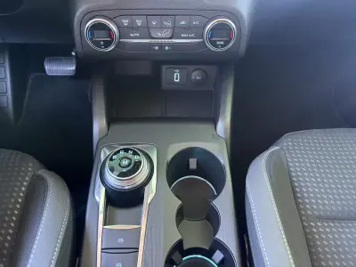 Ford Focus 2019 - 16900 EUR, 25404 km - AUTO.MOTO.pt - 25404km - foto 11 de 16