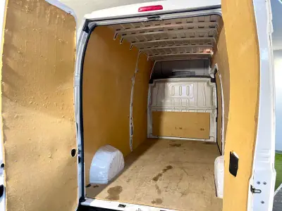 Fiat 2023 - 26450 EUR, 45000 km - AUTO.MOTO.pt - 45000km - foto 24 de 27