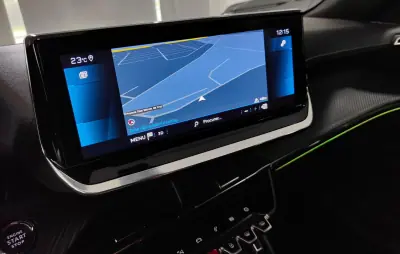 Peugeot 2008 2020 - 15990 EUR, 67000 km - AUTO.MOTO.pt - 67000km - foto 55 de 61